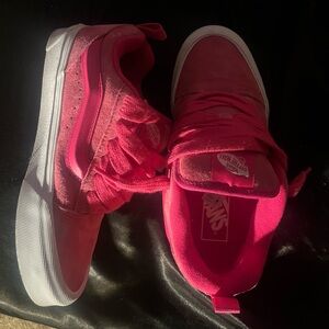 Pink Vans Skool Low Top trainers #VansSkoolLow